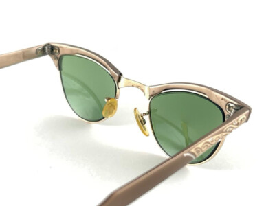 VINTAGE AMERICAN OPTICAL CAT EYE MIDCENTURY SUNGLASSES 60'S