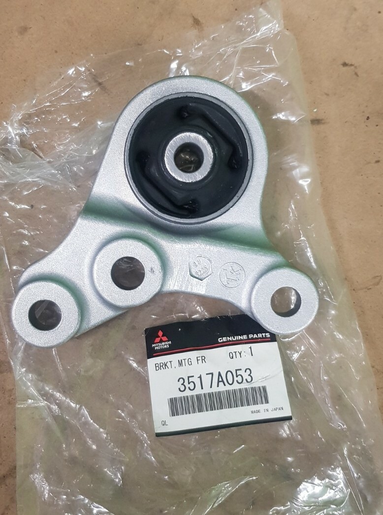 Support Moteur Arrière Mitsubishi Outlander PHEV 2012-2024 - Référence 3517A053/3517A090 - Alliage Métal + ABS