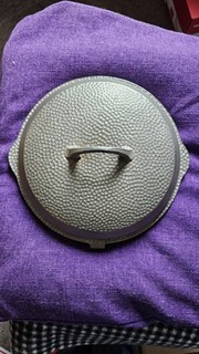 Griswold Cast Iron Hinged Skillet Lid #2098 Hammered