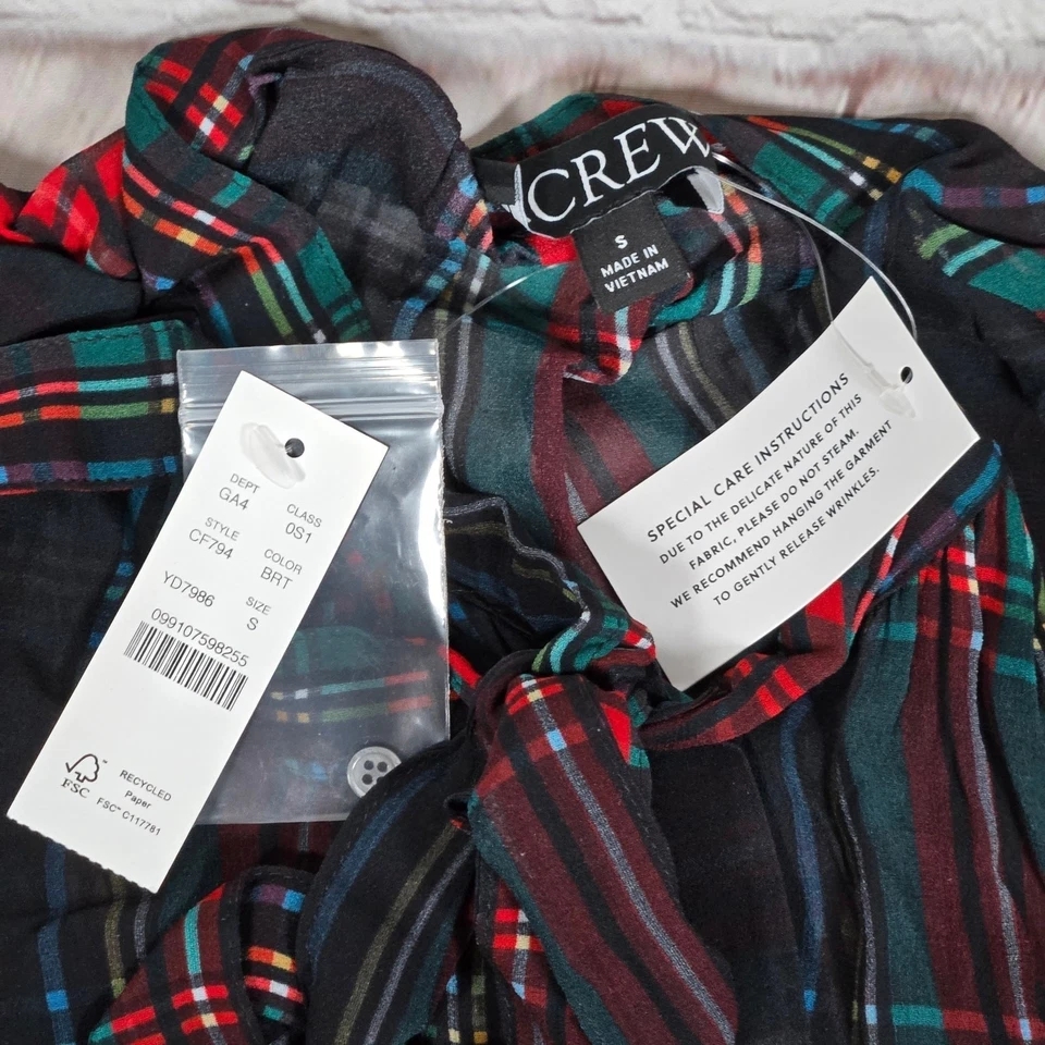 J. Vestido redondo cuello lazado Stewart tartán viscosa gasa negro rojo tartán CF794 NUEVO CON ETIQUETAS Foto 3 de 4