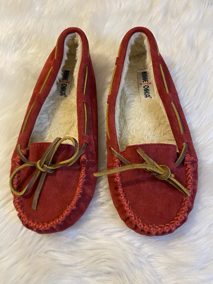 Zapatillas mocasín de cuero gamuza roja Minnetonka para mujer/zapatos cómodos talla 8 Foto 4 de 4
