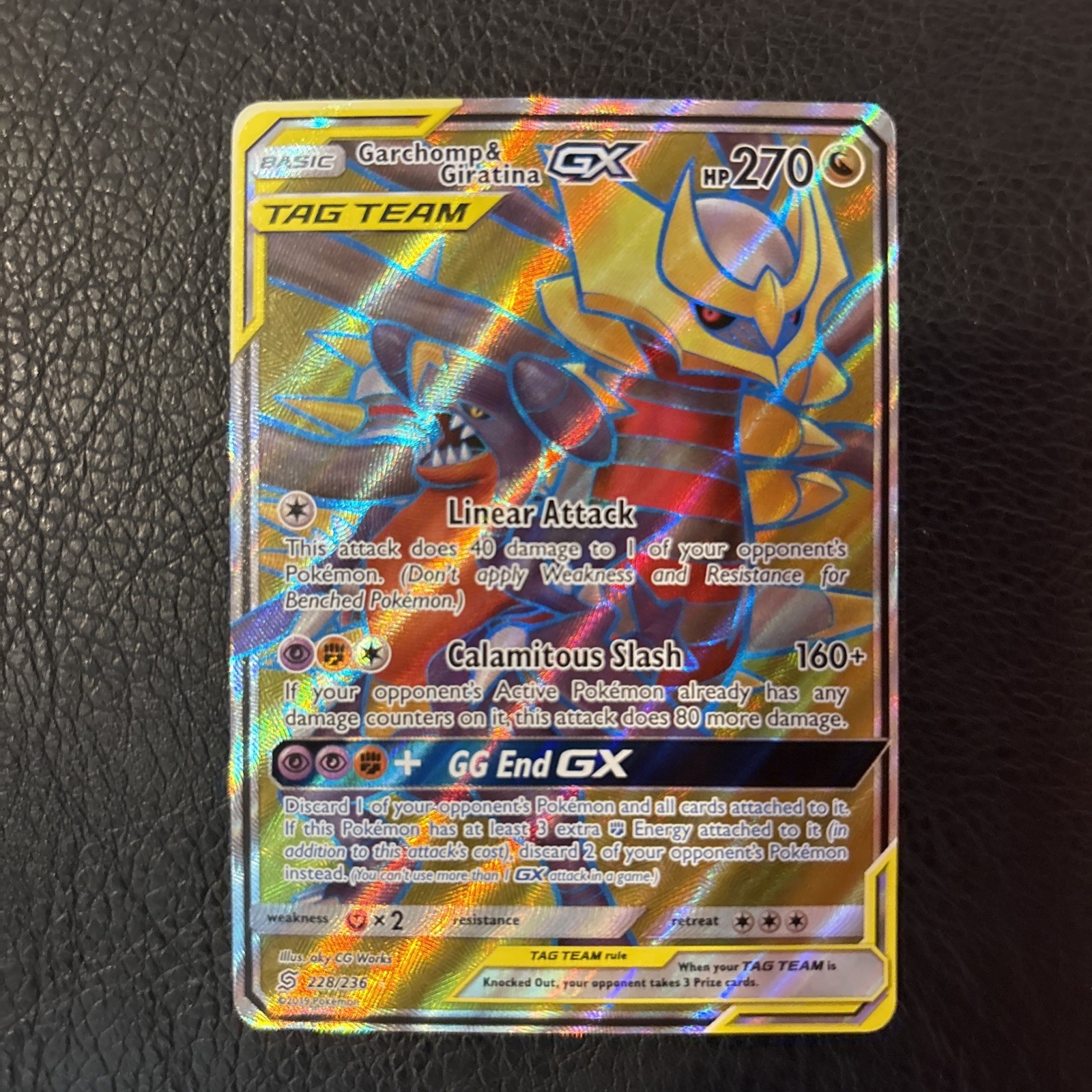 Garchomp & Giratina GX (Full Art) 228/236 Sm-Unified Minds Holo