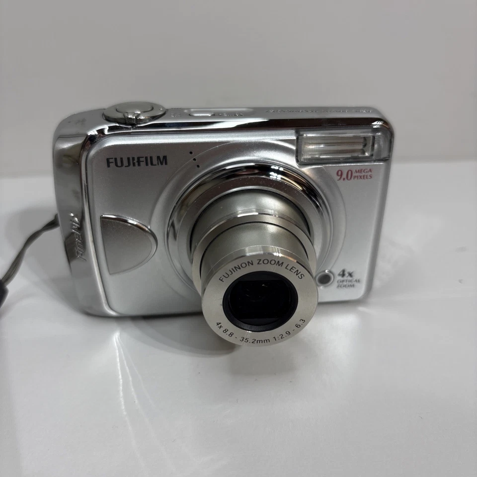 Fujifilm FinePix A920, photo 3 of 5