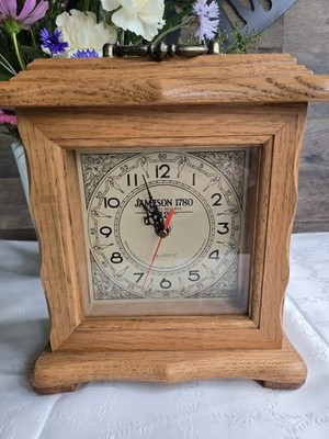 Vintage Jameson 1780 Special Reserve Oak Quartz Mantel Clock Chimes Works