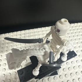 Lego Castle 7090 Crossbow Attack Crown Knight Skeleton And Horse Minifigure Only