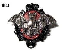 spilla steampunk distintivo spilla gotica argento pipistrello rosso Dracula horror halloween #BB03