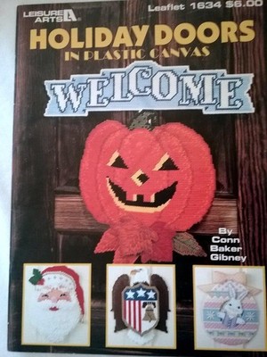 Holiday Doors In Plastic Canvas Craft Book Leisure Arts Christmas Halloween