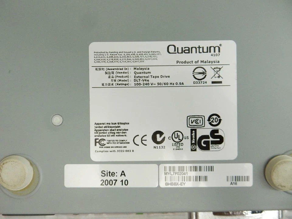Quantum DLT-V4e External Tape Drive BHBBX-EY SCSI 320GB DLT4 with Terminator - Image 3 of 4