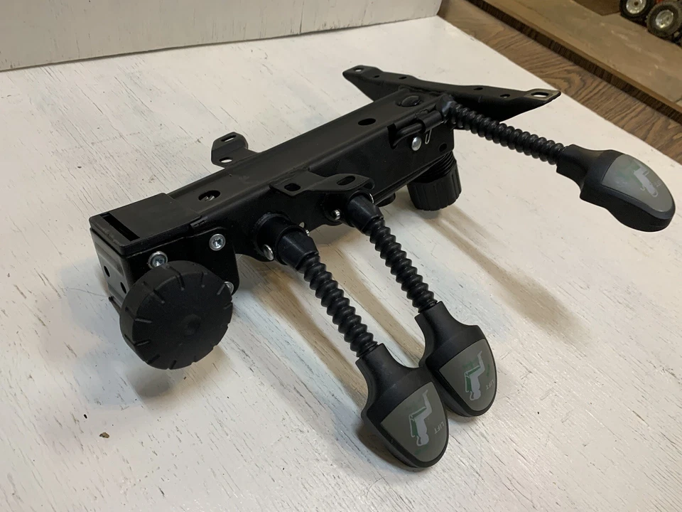 Heavy Equipment Chair Board Support Swivel Plate with 3 Arms 533B - Image 3 of 4