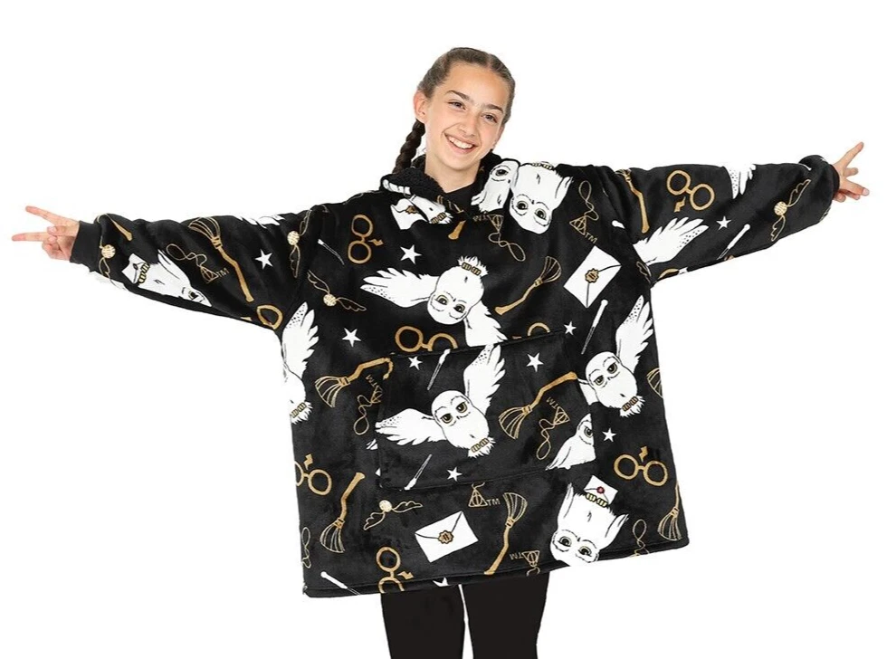 Harry Potter Hedwig Girls Black Oversized Blanket Hoodie