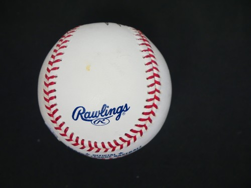 MINNIE MINOSO SIGNED OFFICIAL OMLB BASEBALL WITH JSA COA - Picture 3 of 7