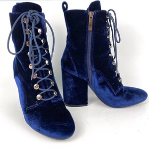 kendall kylie booties