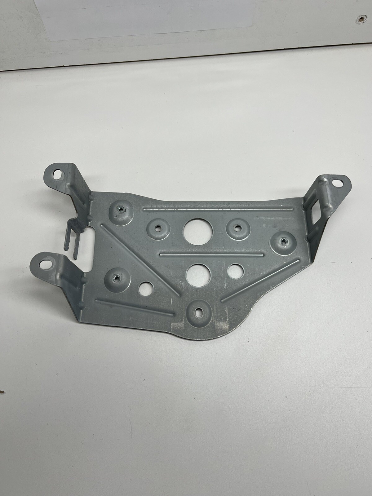 2010-2012 MERCEDES E W212 GENUINE BACK UP CAMERA UNIT BRACKET OEM  