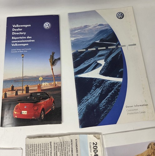 2004 VW New Beetle Convertible Owners Manual Case/Binder & Brochures - Picture 21 of 23