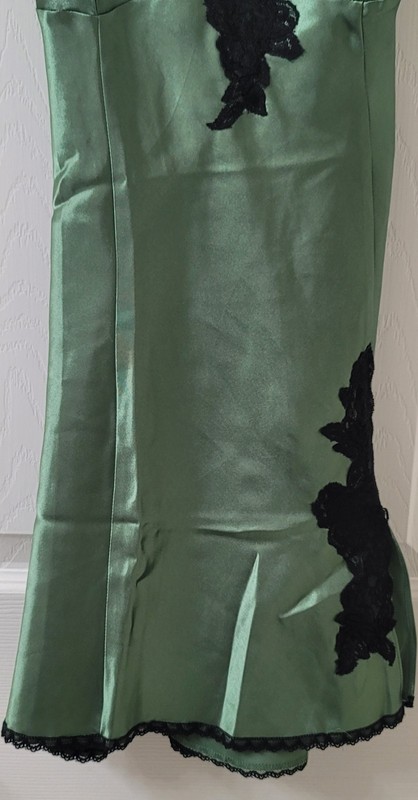VTG NWOT FREDERICK'S OF HOLLYWOOD Nightie Chemise Slip Green Satin Medium