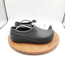 Crocs On The Clock Work Clogs Womens Size 8 Shoes Matte Black Slip On NEW