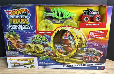 NEW Hot Wheels 2024 Power Smashers Charge and Chase Challenge Play Set Car Track