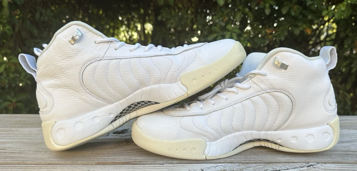 100 シューズ ホワイト Jordan Nike Women FQ1926-161 White Triple Classic Retro Mid 1 Jordan Air シューズ(男性用)
