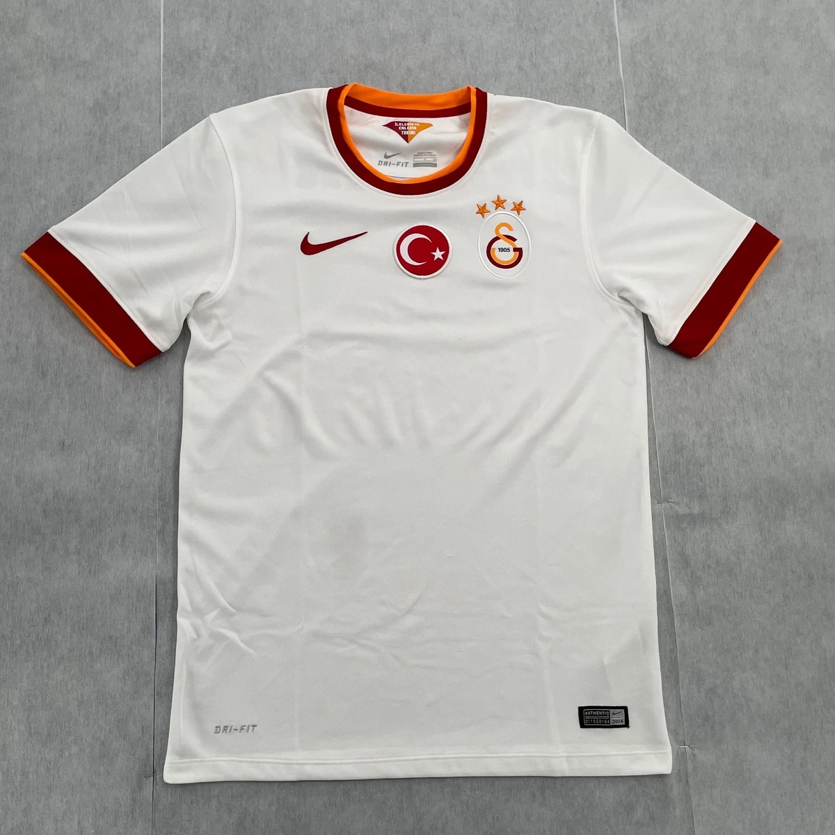 Las mejores ofertas en Nike Galatasaray as International Club de