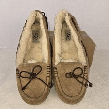 UGG Slippers Womens Size 7 Brown Suede Shearling Lined Moccasin Bow Indoor