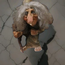 Vtg Nyform Norway Witch Troll Old Lady Long Nose Figurine # 113 Collectible 7”