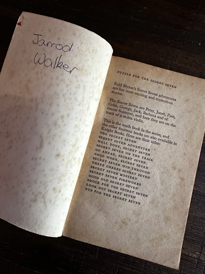 Vintage Paperback Puzzle For The Secret Seven Book No 10 Enid Blyton 1980 - image 2 of 4