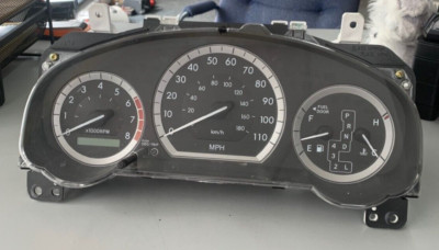 04-10 TOYOTA SIENNA SPEEDOMETER INSTRUMENT CLUSTER DASH PANEL USED OEM