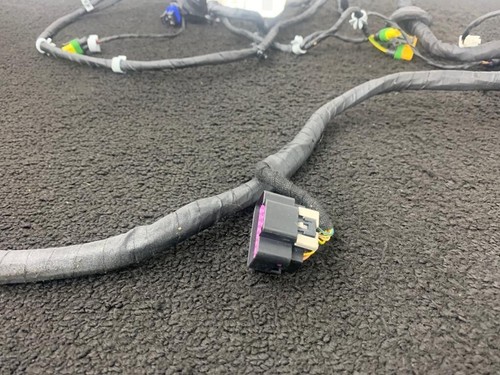 2014 Maserati GranTurismo Front Left Driver Side Door Wiring Harness LH - Picture 2 of 9