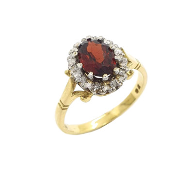 14K Gelbgold ovaler roter Granat und Diamant Vintage-Stil Verlobungsring Stil