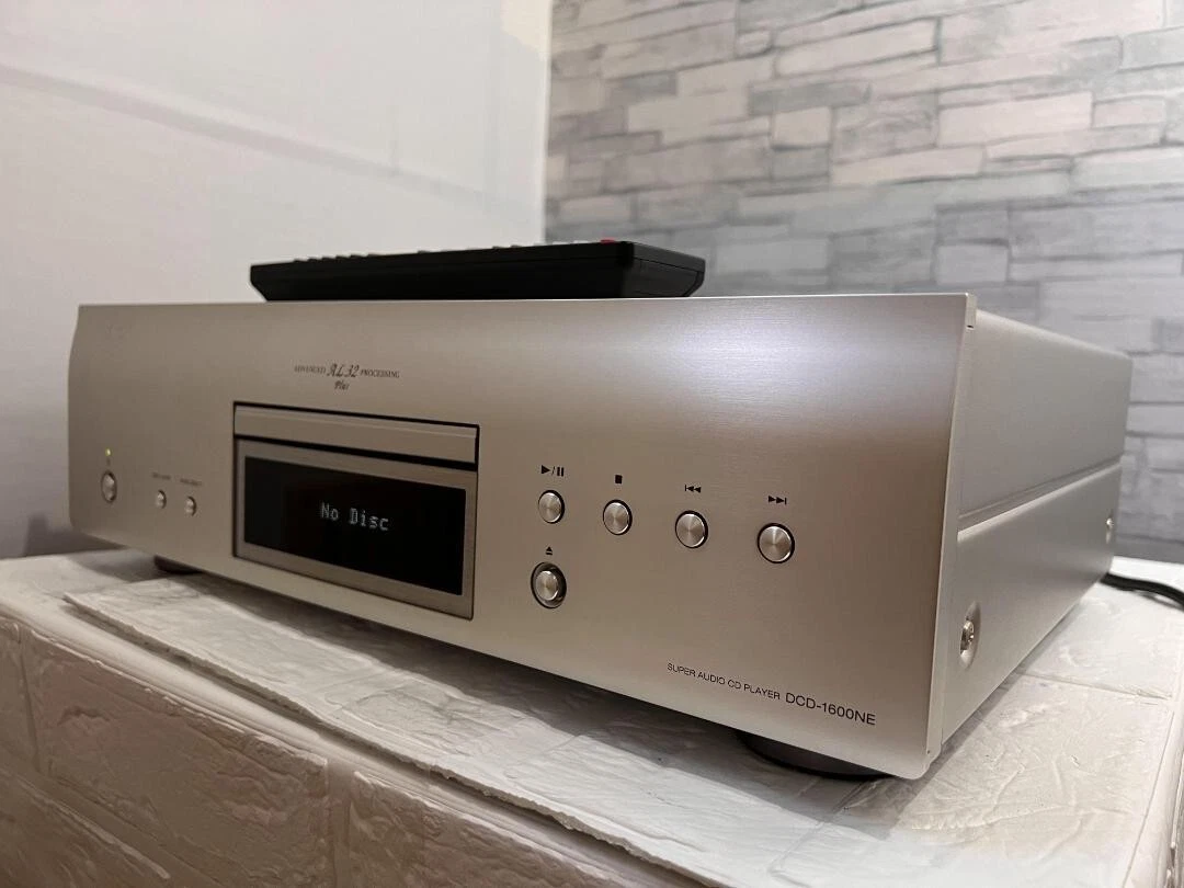 DENON DCD-1600NE CD SACD Player 32bit PCM DSD Silver TESTED From Japan Used