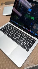Apple MacBook Pro 13" Two Thunderbolt 2019 i5-8257U 1.40GHz 16GB 512GB SSD