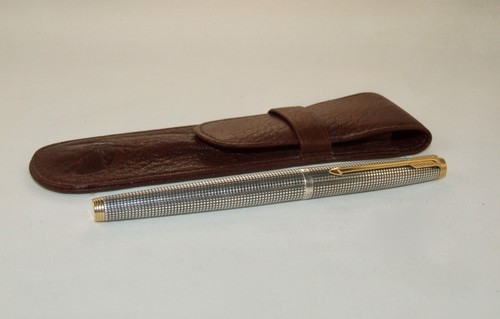 VINTAGE PARKER 75 STERLINGSILBER CISELE MK1 FÜLLFEDERHALTER - NEAR MINT & POUCHED