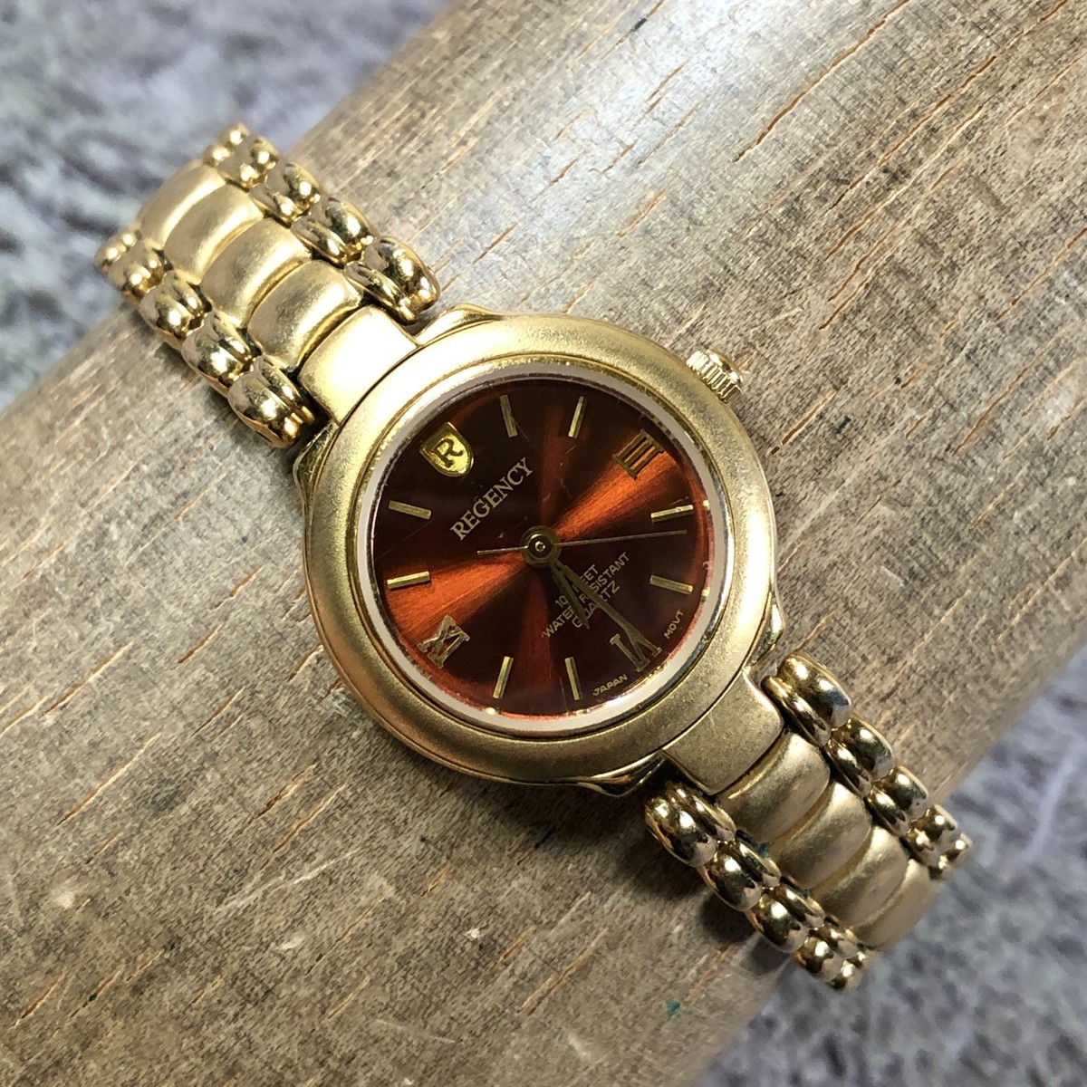 Regency Women 7006 Fashion Sunburst Gold Stainless Steel  display picture 2