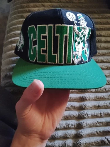 90s Boston celtics logo 7 snapback "Block Head" - product listing photo