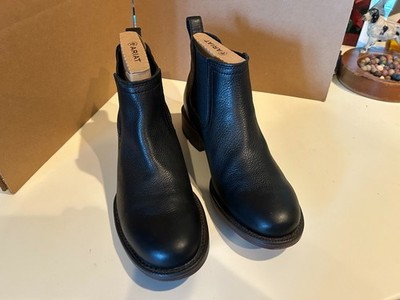 Ariat Booker Ultra RT Chelsea Boots Den Black Men s 9 D Lightly Used