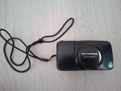 Olympus Kamera μ mju Zoom 115 analoge Kompaktkamera Point & Shoot vintage