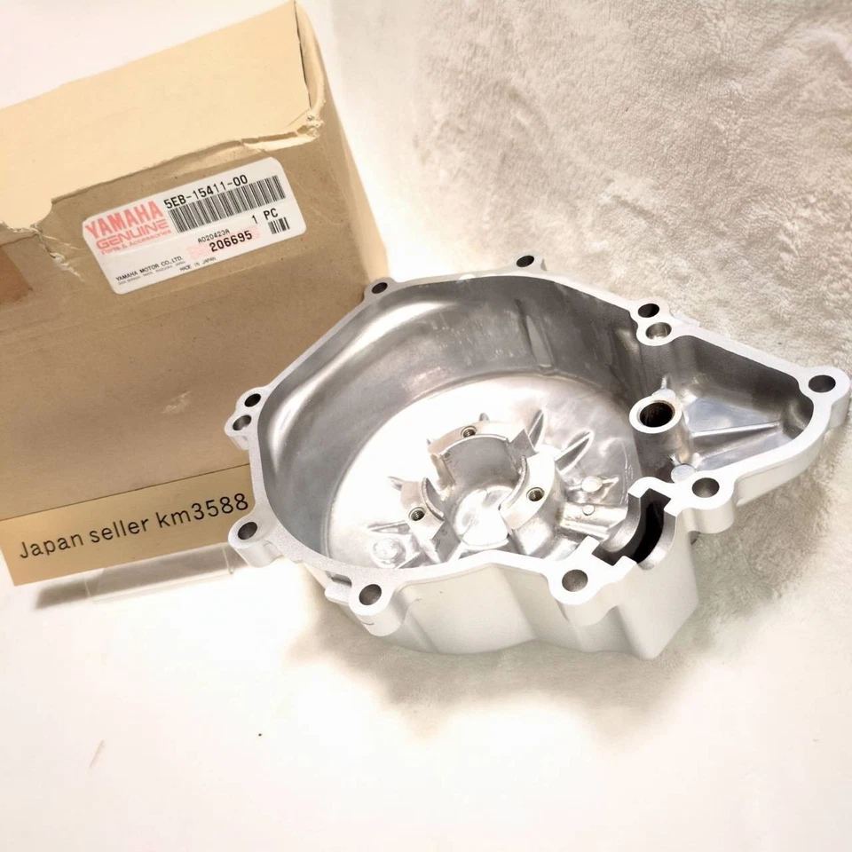 Yamaha OEM Crankcase Cover 5EB-15411-00 YZF-R6 1999–2002 Generator Stator Side - Изображение 2 из 4