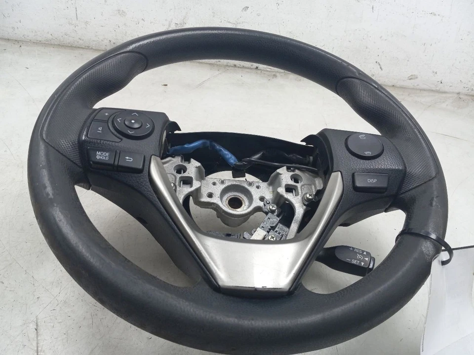 Toyota RAV4 XLE 2013 volante  Foto 2 de 4