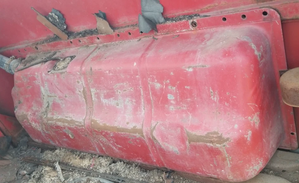 Tanque de combustible camioneta Ford 1948-50 1949 1950 48 49 50 F1 F2 F3 F4 F5 Foto 2 de 4