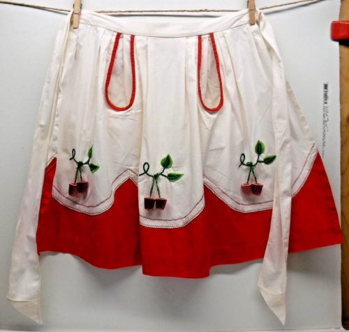 Vintage 1950s Hostess Half APRON Handmade Red & White w/ Pockets &Cherry Tassels - Picture 1 of 6