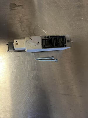 SMC VQZ225Y-5MO VALVE