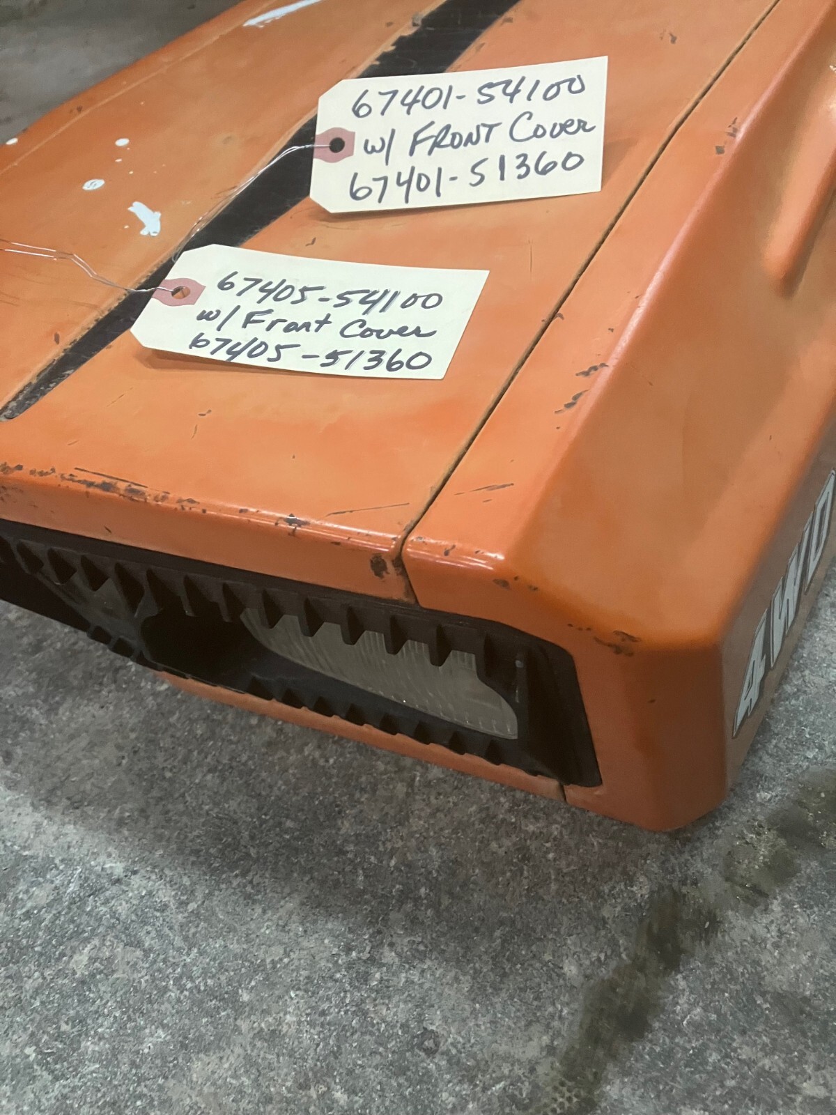 Kubota B5200 Hood 6740554100 eBay