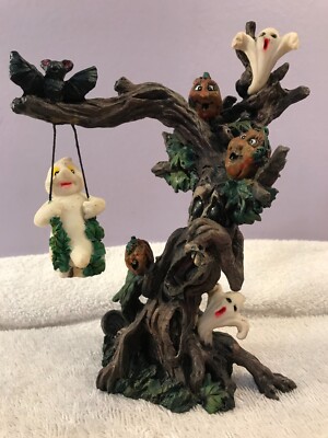 Halloween Figurine Haunted Tree Ghosts Pumpkins Bat & Swing PO3404