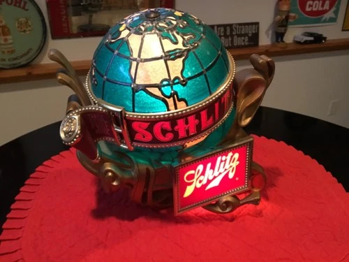Vintage 1976 Schlitz Beer Lighted Rotating Mechanical Globe Cash Register Sign