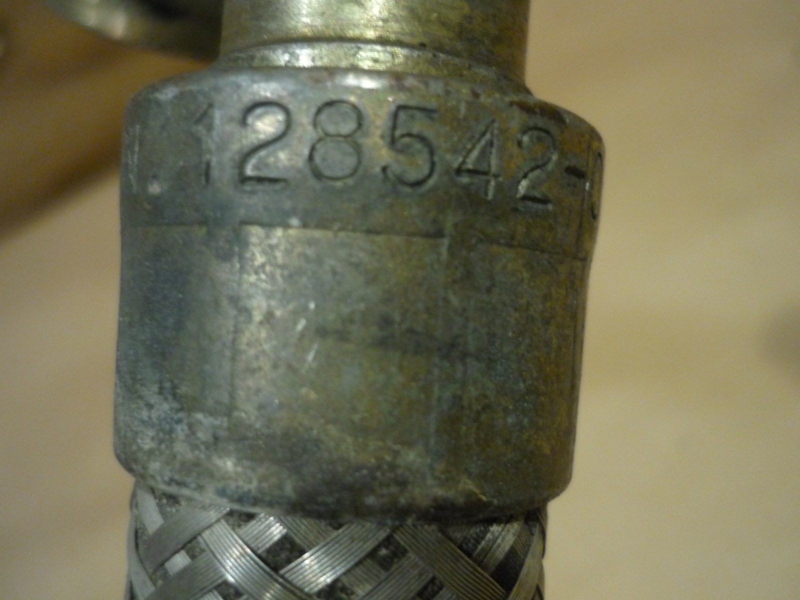 Ferrari Mondial 3.2 Oil line P/N 128542