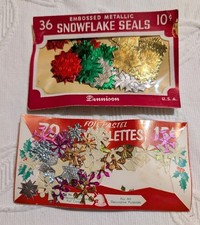 Vintage Dennison Christmas Foil Snowflake Sea...