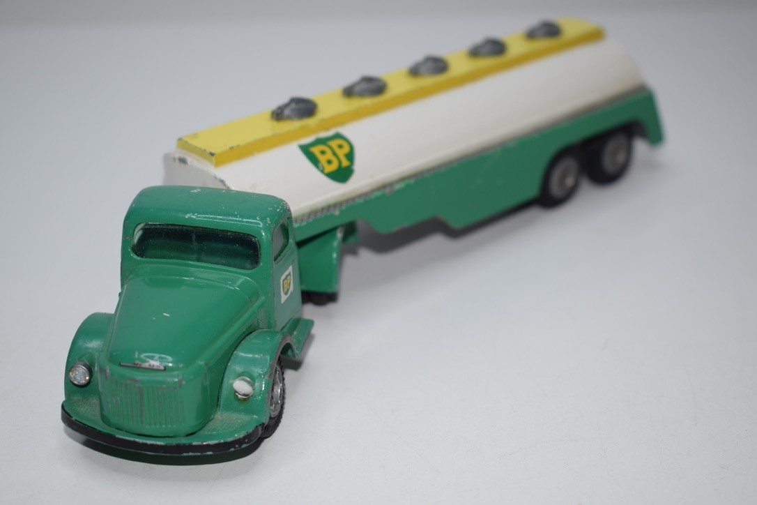 B87 1:50 TEKNO DENMARK 434 VOLVO TITAN TANKER BP TRUCK TRAILER EXC