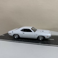 Greenlight Vanishing Point 1970-74 Dodge Challenger R/T Coupe White 1:64 NM