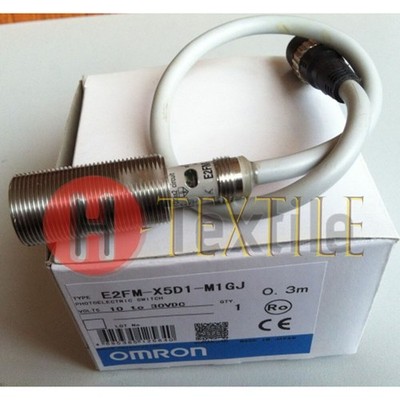 1PCS   New Omron E2FM-X5D1-M1GJ PLC
