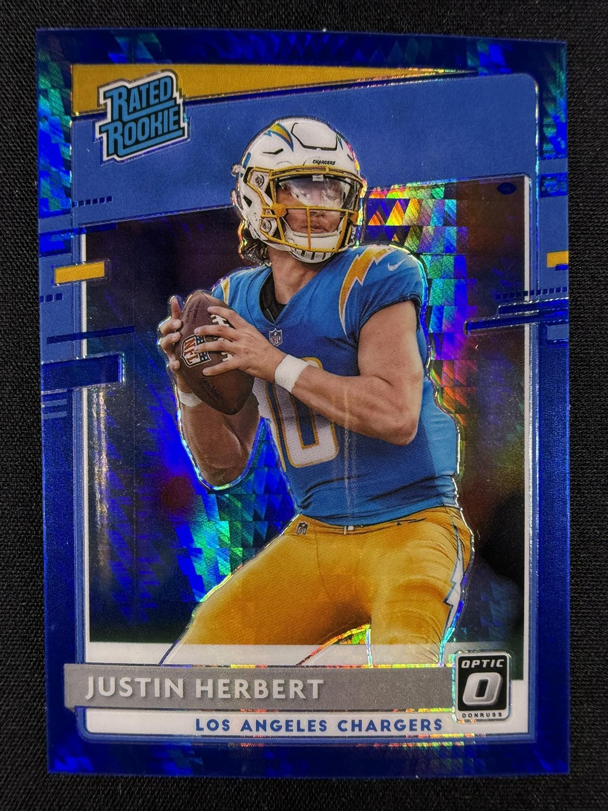 2020 Panini Donruss Optic #153 Justin Herbert Blue Hyper Rookie Prizm
